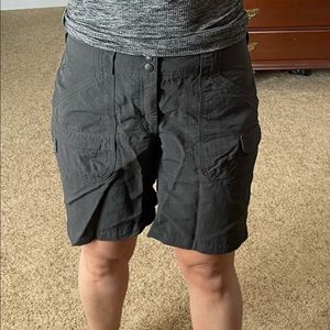North face cargo hiking shorts